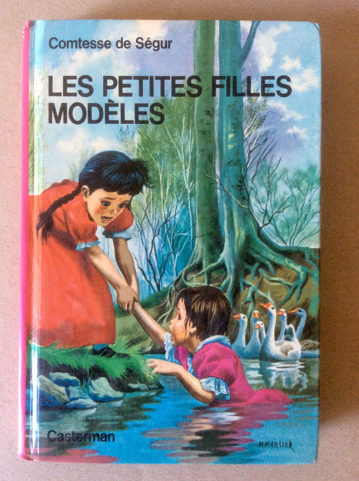 Livre de la Comtesse de Ségur : les petites filles modèles